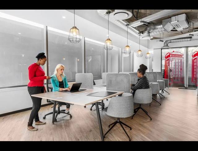 15M² OFFICE TO LET IN WATERFALL
